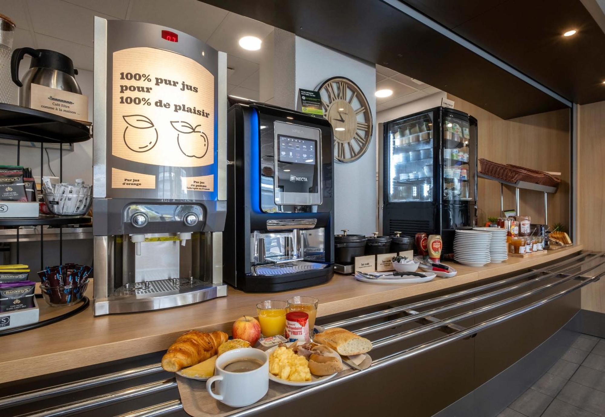 B&B Hotel Niort Marais Poitevin Est Exteriör bild