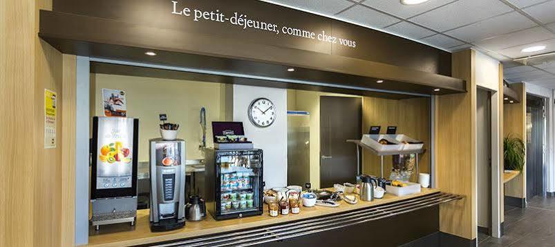 B&B Hotel Niort Marais Poitevin Est Exteriör bild